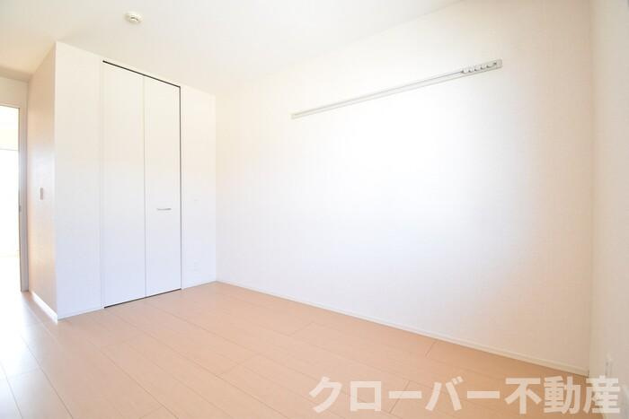ハピネス A棟の洋室|洋室６．７帖