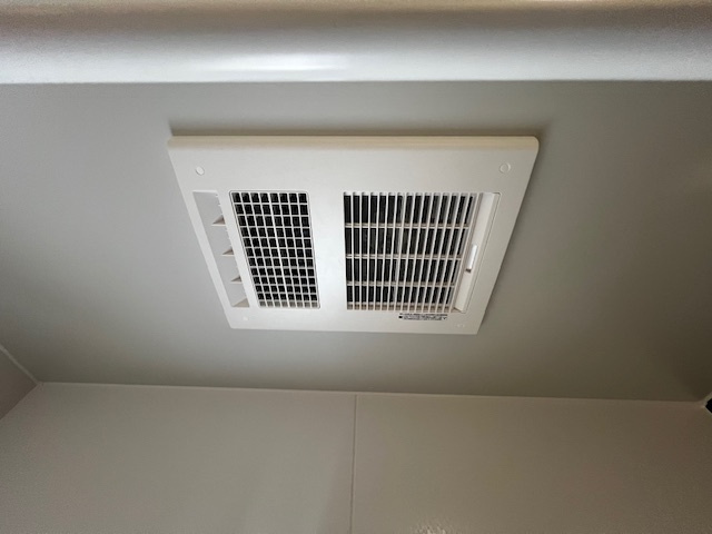 小郡市二森第1　1号棟のその他|浴室乾燥機