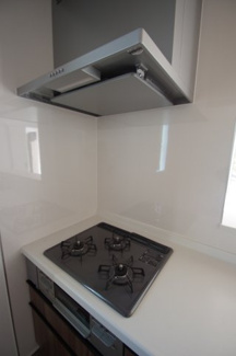 【キッチン】 | 【仲介手数料無料！！】府中市四谷6丁目　新築戸建て（全2棟）2号棟　4490万円