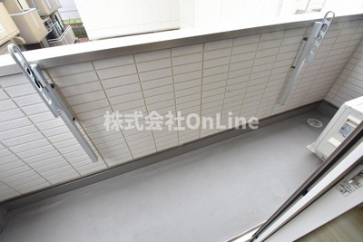 【バルコニー】 | ラフィーネ八尾東