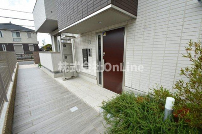 【エントランス】 | ラフィーネ八尾東