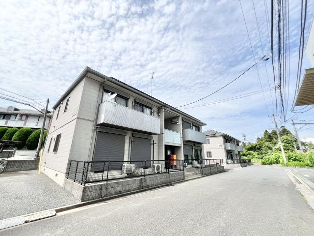 エバーグリーン 八番館