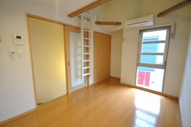 ラ・クラッセ飯倉Ⅰの居間・リビング