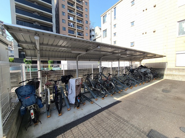 アークリュイールのその他共用部分|★敷地内に自転車駐輪場を完備しています★