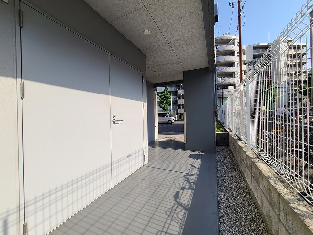 アークリュイールのその他共用部分|★敷地内に入居者様専用のゴミ置場を設置しています★