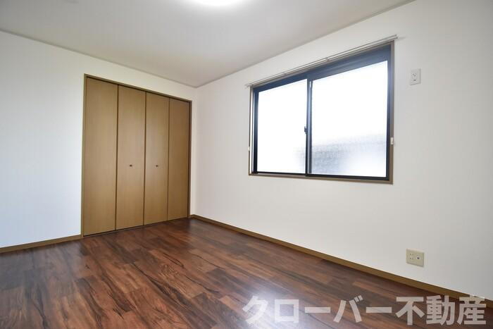 ファミーユ Ｍ A棟の寝室|その他