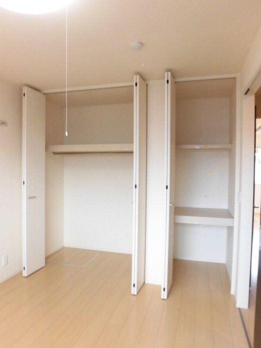 イーグルネスト Ａの洋室|西洋室収納