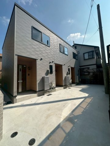 SunRise次郎丸駅前