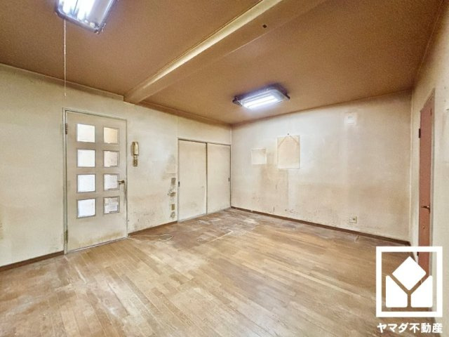 伏見区桃山町山ノ下の居間・リビング