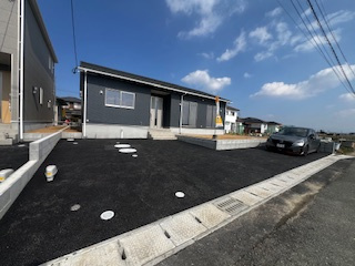 小郡市二森第1　2号棟の外観
