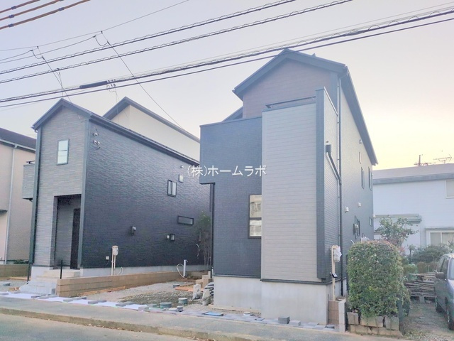 【新築】坂戸市伊豆の山町６期 １号棟の外観|税制優遇の長期優良住宅！
太陽光発電パネル付き！