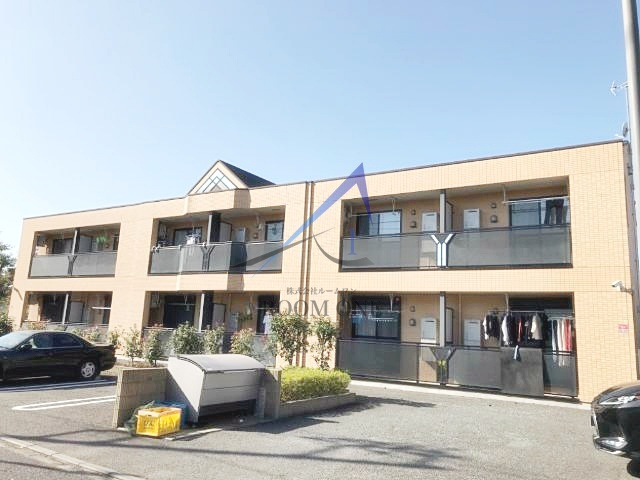 ウイングコート