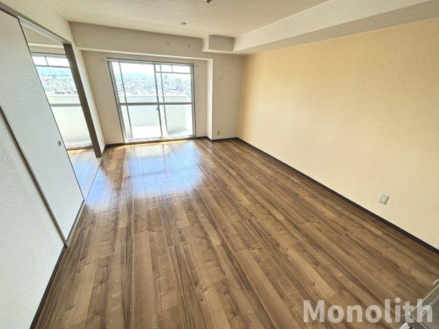 グレイスコートたちばなの居間・リビング