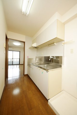 ソアレ住吉のキッチン|別部屋同間取りのお写真となります。参考にご覧くださいませ。