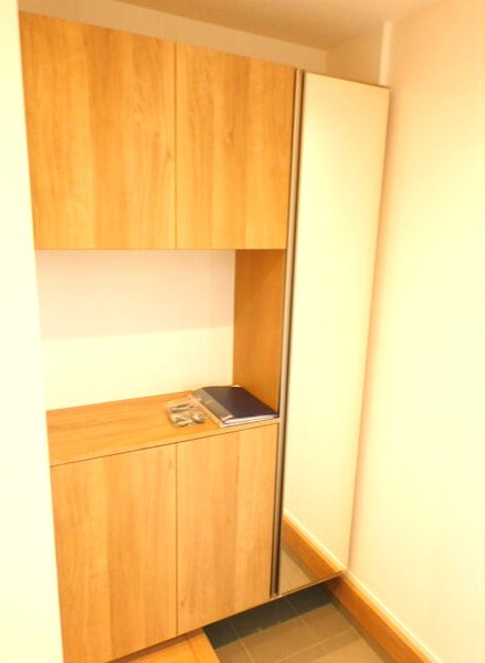 十王町貸家の玄関