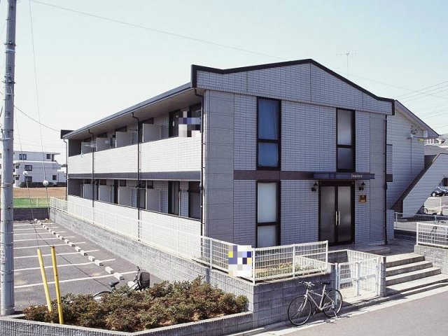 レオパレスサンリッチつくばⅠの外観|画像1