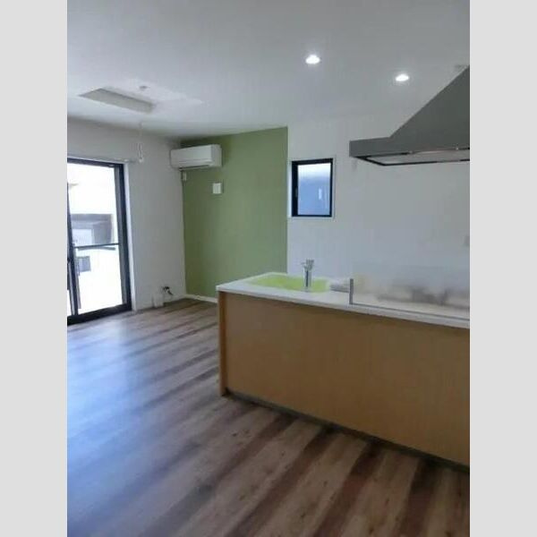 Verious Luckyの居間・リビング