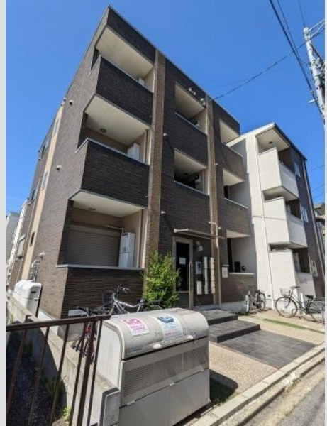 チェリーブロッサム新瑞橋の外観