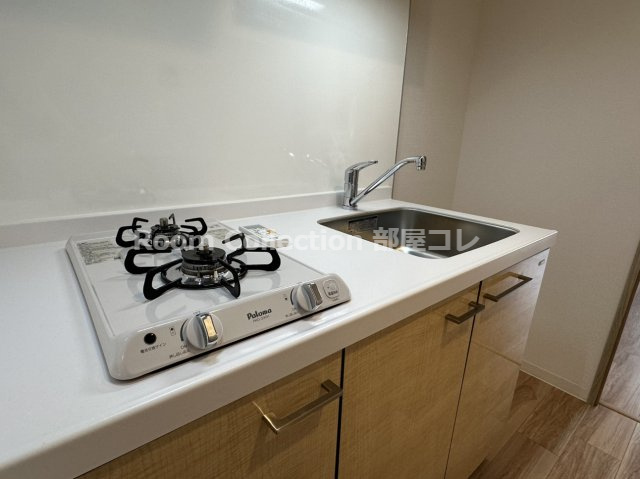 エスリード栄ル・クールのキッチン|※同物件他部屋写真
反転、色違いの場合有
現況優先