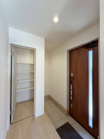 【玄関】 | 第11富士見町時沢　3号棟　平屋