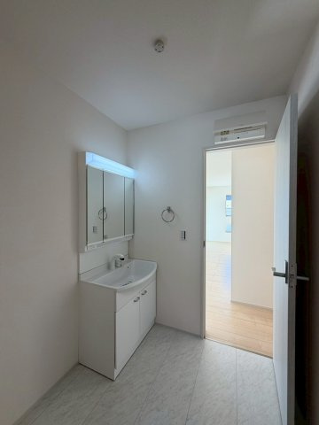 【独立洗面台】 | 第11富士見町時沢　3号棟　平屋