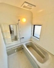 中古一戸建て 飯能市飯能の浴室