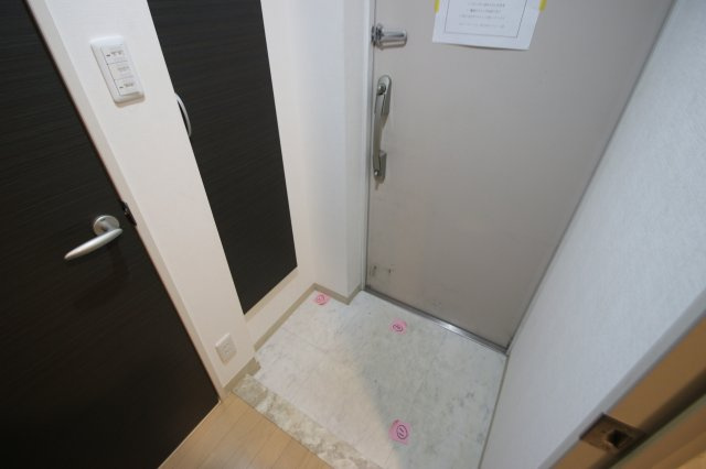 リリー・ラ・アルディスの玄関