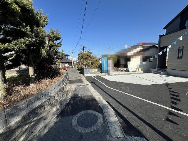 【その他】 | 福岡市城南区堤1丁目2期　2号棟（全2棟）【仲介手数料無料・0円】 | 現地写真。前面道路です。