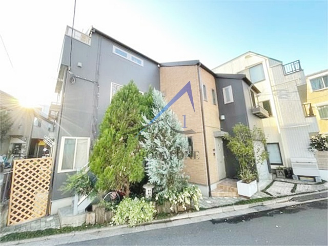 アドニスＫ（Ａｄｏｎｉｓ　Ｋ）