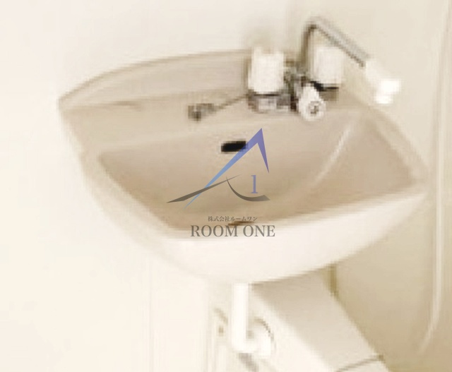 ＳＹＮＥＸ　ＨＯＮ－ＫＯＭＡＧＯＭＥの洗面所|洗面台です。