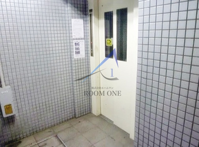 スカイコート浅草国際通りのその他共用部分|エレベーターです。