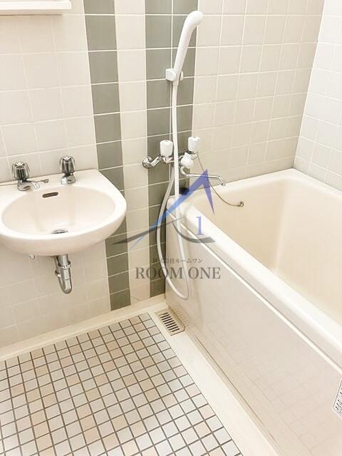 小茂根ヒルズの浴室|お風呂です。