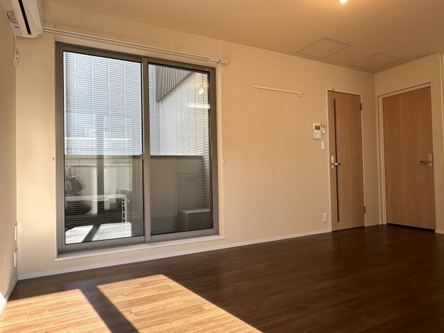 イゼルローン中野の居間・リビング|同建物別室参考写真