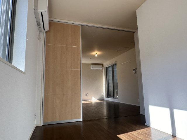 イゼルローン中野の寝室|同建物別室参考写真