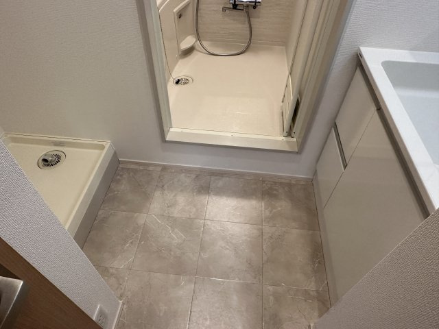 イゼルローン中野の洗面所|同建物別室参考写真