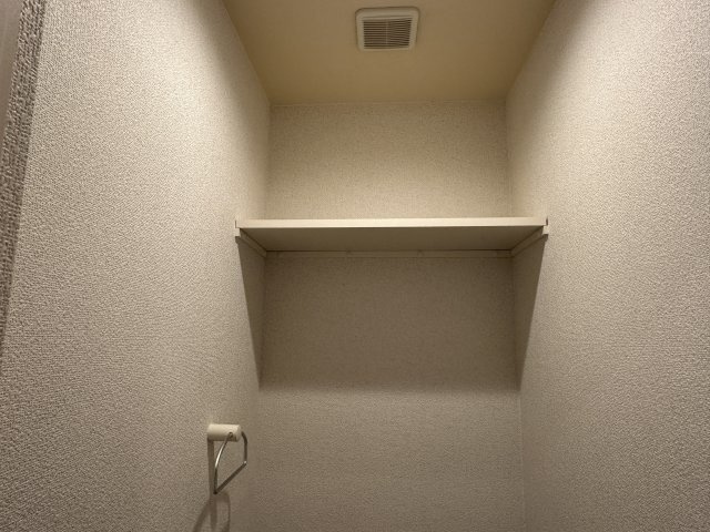 イゼルローン中野の収納|同建物別室参考写真