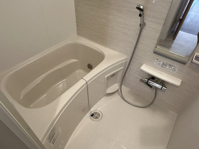 イゼルローン中野の浴室|同建物別室参考写真