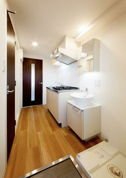 パルティール原駅前の居間・リビング