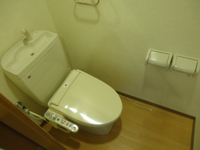 パストラル宮東　　　刈谷市近郊の賃貸はクラスホーム刈谷店のトイレ|シャワー付トイレ