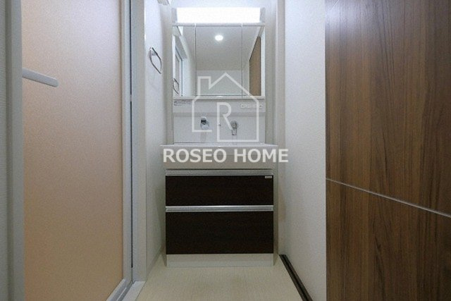 ブルフォルトゥーナ扇町の洗面所