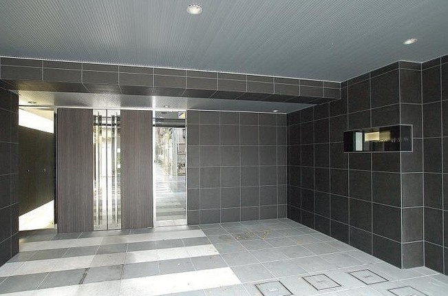 【エントランス】