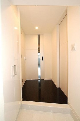 【玄関】