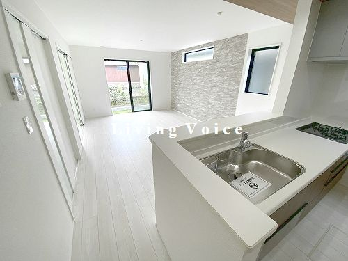 【居間・リビング】 | 【仲介手数料０円】相模原市中央区星が丘9期　新築一戸建て　全2棟 | 相模原市中央区星が丘9期　新築一戸建て　全2棟