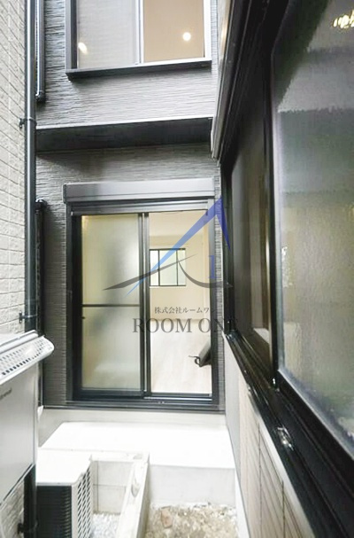 Ｈｅｉｍ　Ｋｏｍｏｒｅｌｉａ