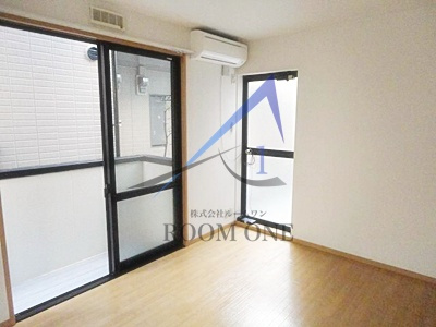 メイプルハウス　Ｂ棟の居間・リビング|洋室のお部屋です。