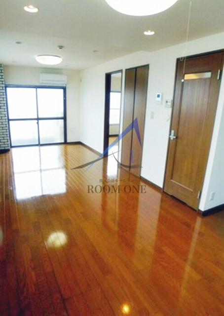 アパートメントハウスイマイ