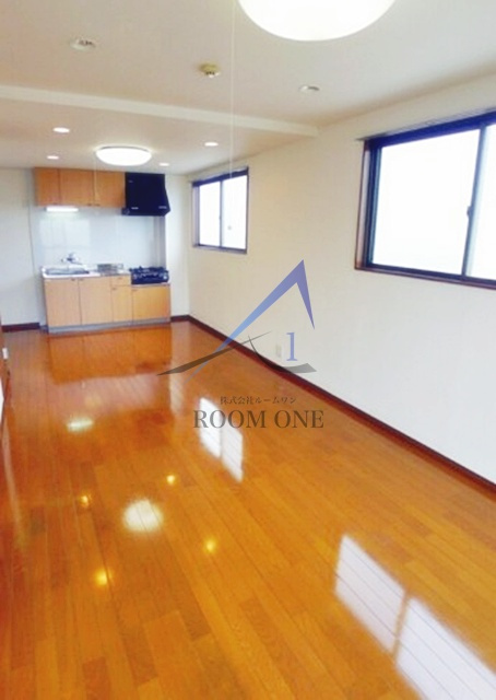 アパートメントハウスイマイの居間・リビング|洋室のお部屋です。