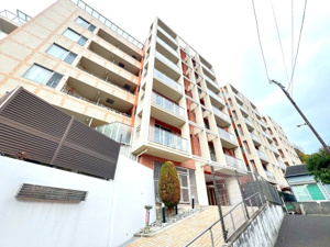 【駅徒歩5分×フルリフォーム】エルフィーノ横浜根岸の画像