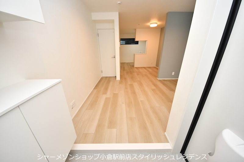 N-TERRACE黄金町の玄関