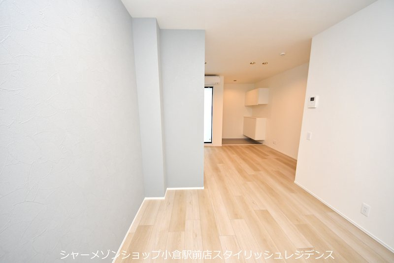 N-TERRACE黄金町の居間・リビング